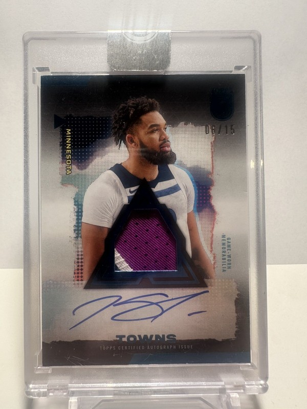 2023-2024 Topps 3 Karl-Anthony Towns Game-Worn Patch Auto /15 New York Knicks